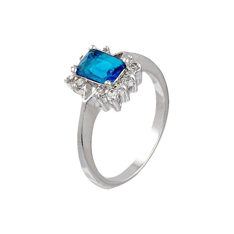 蓝玻璃水晶戒指